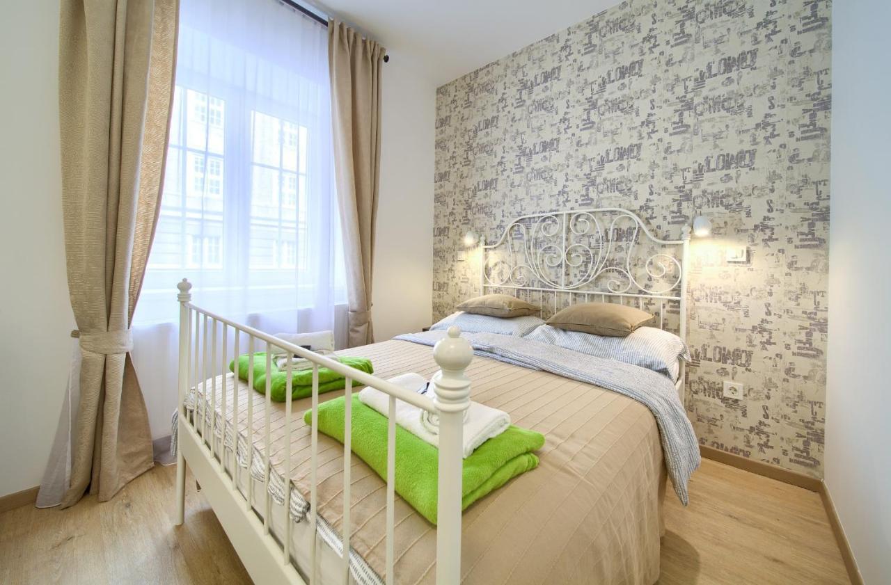 Logo Apartments 5 Min Walk To Main Square زغرب المظهر الخارجي الصورة