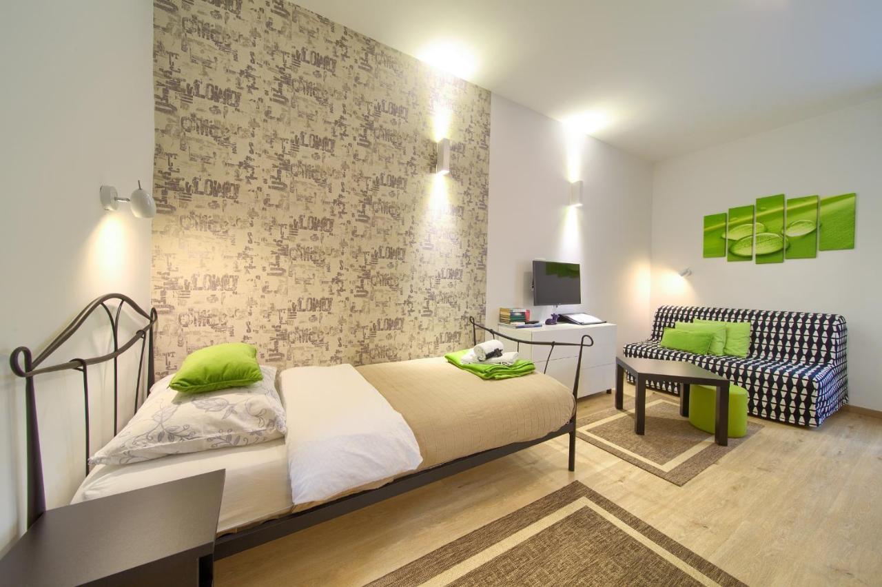 Logo Apartments 5 Min Walk To Main Square زغرب المظهر الخارجي الصورة
